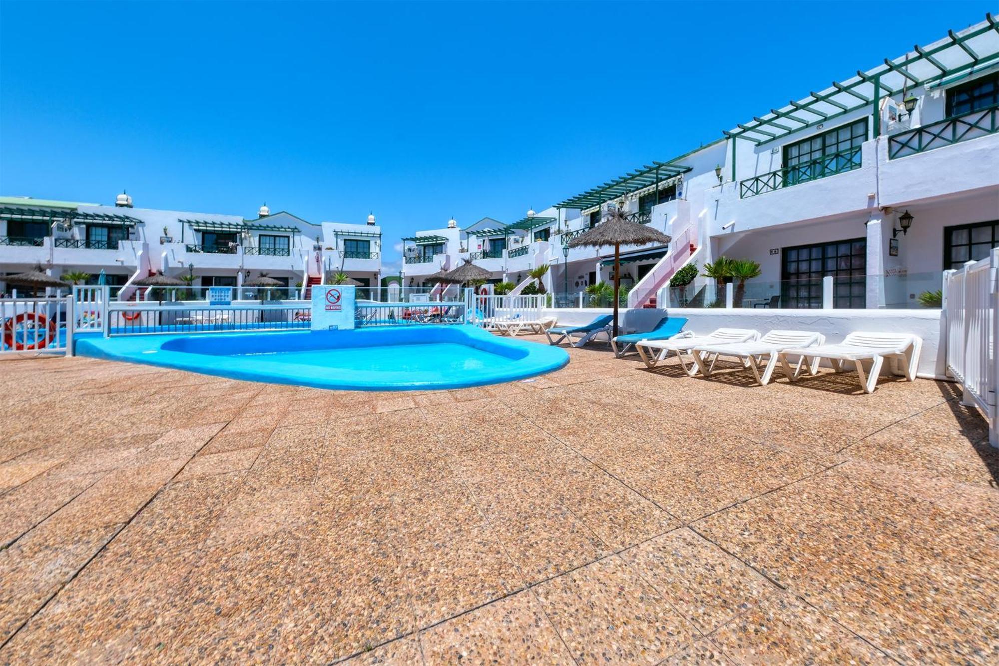 Apartment La Vela Azul -Pool & Tennis - Free Ac &Good Wifi- Smart Tv بويرتو ذيل كارمين المظهر الخارجي الصورة